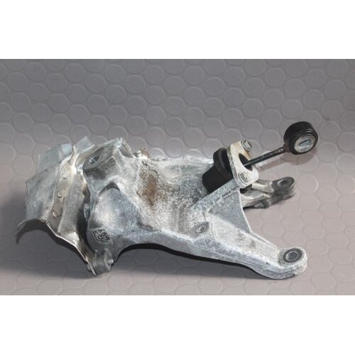 Audi A4 8W5 Motorhalter Halter vorne rechts 4M0199308AD