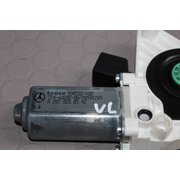 Mercedes Benz SLK R172 Fensterhebermotor links A 2078200542