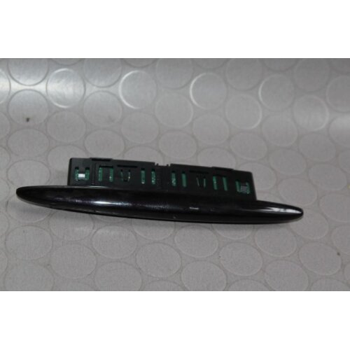 Mercedes Benz W117 CLA PDC Anzeige Display Einparkhilfe A 1725420023