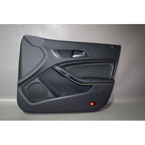 Mercedes Benz W117 CLA Türverkleidung Türpappe vorne rechts A 1177209800 8G72