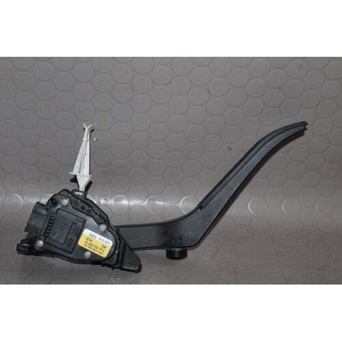 VW Touareg BJ2012 7P Gaspedal elektr. Pedal Gaspoti 7L0723507D