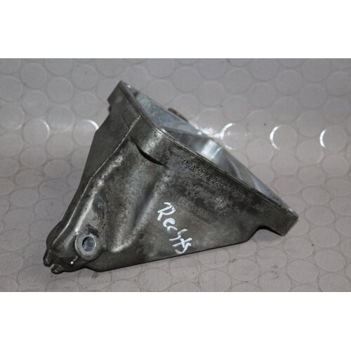 Mercedes Benz R230 SL350 Motorhalter Halter Motor rechts A 2722231204