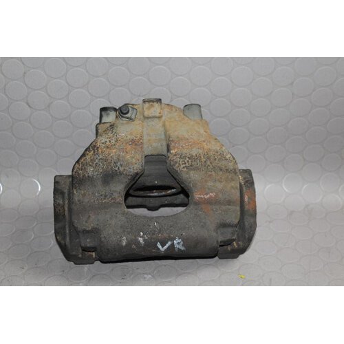 VW T5 Multivan Highline 2.5TDI 128KW Bremssattel Bremse vorne rechts