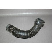 Mercedes Benz W204 C Klasse Ladeluftschlauch A2045280782
