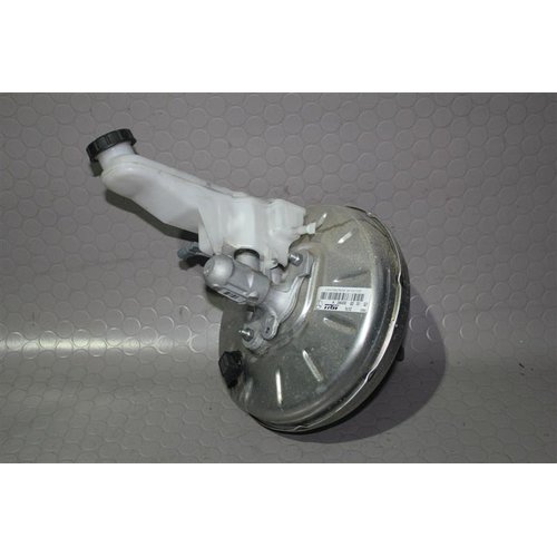 Mercedes B-Klasse W246 Bremskraftverstärker Hauptbremszylinder A 2464300230