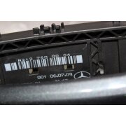 Mercedes Benz W212 Türgriff Halterung vorne links A 2127600034 Tenoritgrau C755